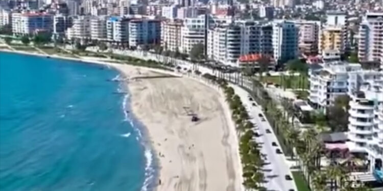 Një në tre shtëpi e pabanuar; në Vlorë 51% e banesave bosh