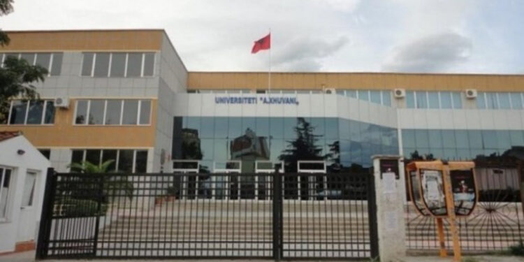 Universiteti i Elbasanit vatër korrupsioni! Njoftimi i policisë për pedagogët e arrestuar