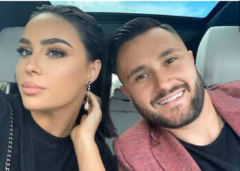 FOTO/ Dedikim për Xhensilën? Bes Kallaku thyen HESHTJEN pas zhurmës në rrjet me këngët e tij!