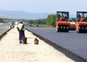 Tjetër vjedhje e pastër/ Projekti rrugësElbasan-Lekaj, “1 kilometër shkon 9.5 milion euro”
