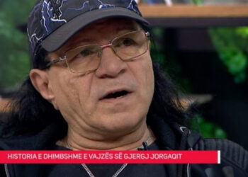 Kantautori Gjergj Jorgaqi bën rrëfimin prekës: Vajza më përmbysi botën, e mora në shtëpi për të dhënë shpirt
