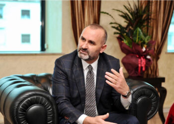 Si ndërhyri Ulsi Manja tek SPAK për të shpëtuar nga arrestimi një nga bandat e Shijakut