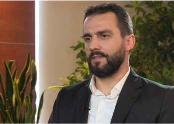 Zari i Ramës/ Si ia organizon Taulant Balla Adriatik Lapajt takimet me diasporën dhe lidhja e tij me bandat shqiptare në Dubai