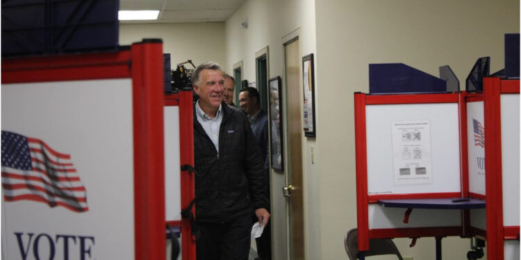 Guvernatori republikan: Kam votuar për Kamala Harris