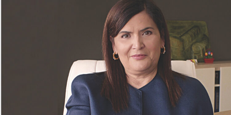 Dosja botox, Merita Sheqi me Rejsi Farma i bëjnë “golin” të tjerëve në bashkëpunim me policinë? Prapaskenat e aksionit të bujshëm