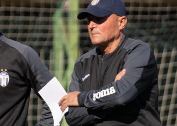 ZYRTARE/ Gugash Magani merr drejtimin e Tiranës, prezantohet edhe krahu i djathtë i 59-vjeçarit