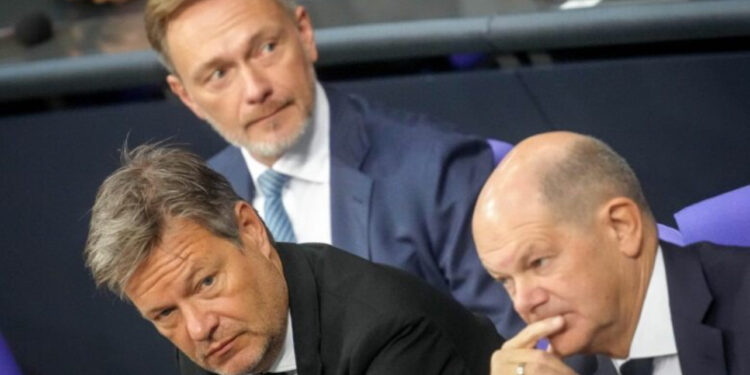 Kancelari Scholz shkarkon ministrin e financave – zgjedhje të reja në mars?