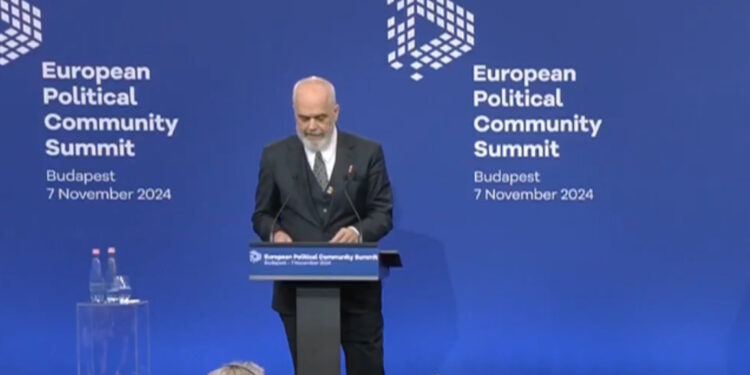 “Shqipëria është gjuhë parajse”/ Rama batuta me Orban: Duhet përjetësi për ta mësuar, s’dua që përkthyesi të fajësohet prej meje