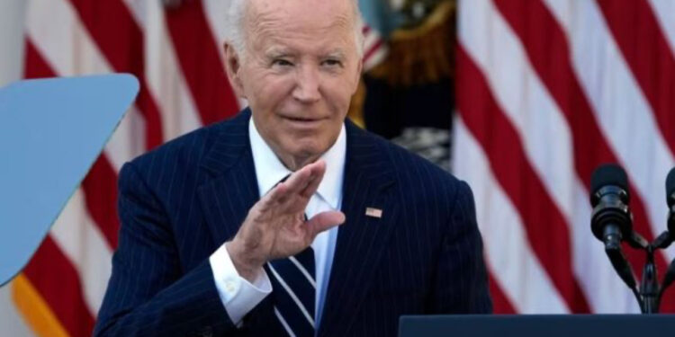 Aleatët e Nënpresidentes Harris fajësojnë Joe Biden për humbjen e saj: Do ishte situata ndryshe nëse…