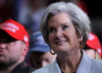 U zgjodh nga Trump si shefe e ardhshme e kabinetit/ Kush është Susie Wiles, gruaja e parë që mban këtë post në historinë e SHBA-së?