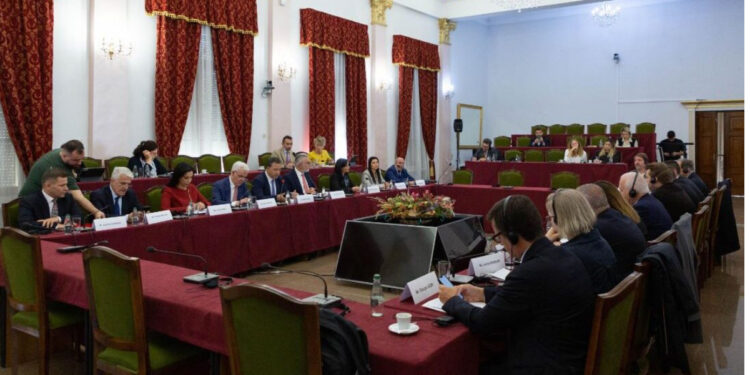 PS mbledh grupin parlamentar në Kuvend, zbardhen diksutimet