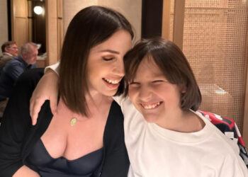 FOTO/ Birësoi një djalë, moderatorja Fjodora Fjora habit me deklaratën: Do doja të kisha 8 fëmijë, por në Shqipëri S’KA burra që…