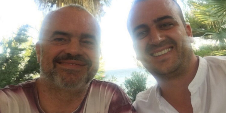 Nga fshehja e të ardhurave te shpërdorimi i detyrës/ Kallëzohet në SPAK deputeti socialist