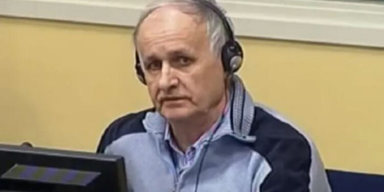 Ish-gjenerali serb pranon përgjegjësinë për gjenocidin në Srebrenicë