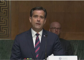 Drejtori i ri i CIA, mik i Kosovës, mediat serbe: Tregoi simbolin e “Shqipërisë së madhe”