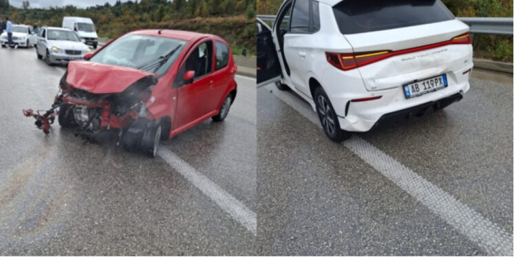 Aksident masiv në dalje të tunelit Elbasan-Tiranë/ Përplasen 4 makina, disa të plagosur