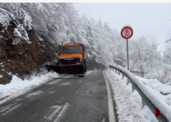 Bora zbardh Dardhën e Voskopojën, ja situata në qarkun e Korçës