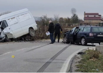 Aksident i rëndë në Maliq! Përplasen dy automjete, plagosen shtatë persona
