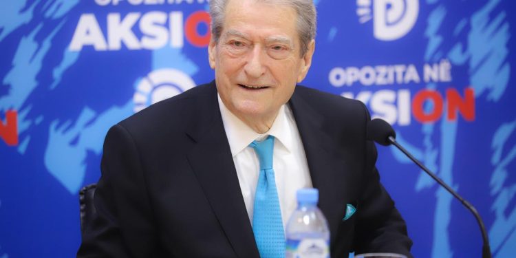 Rrethimi i SPAK/ Berisha-Ramës: Po thirre protestë tjetër, ne do përgjigjemi me një kundërprotestë përfundimtare për ty
