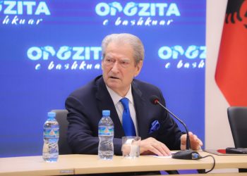 Berisha: Të bëjmë gjithçka për regjistrimin e diasporës që të votojnë për të shkulur këtë të keqe