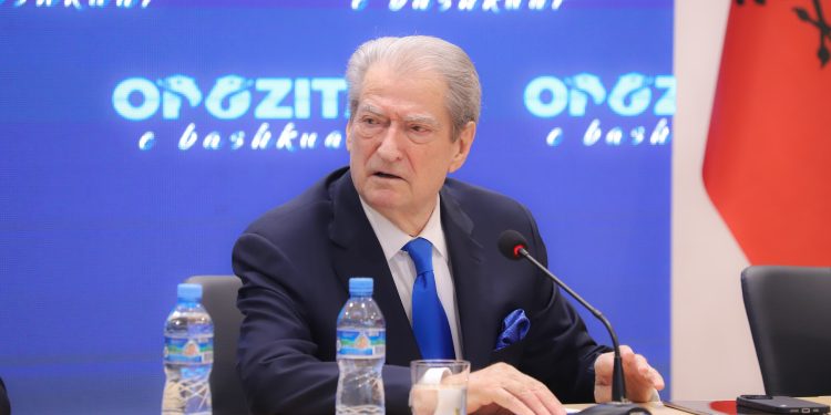 Berisha: Të bëjmë gjithçka për regjistrimin e diasporës që të votojnë për të shkulur këtë të keqe