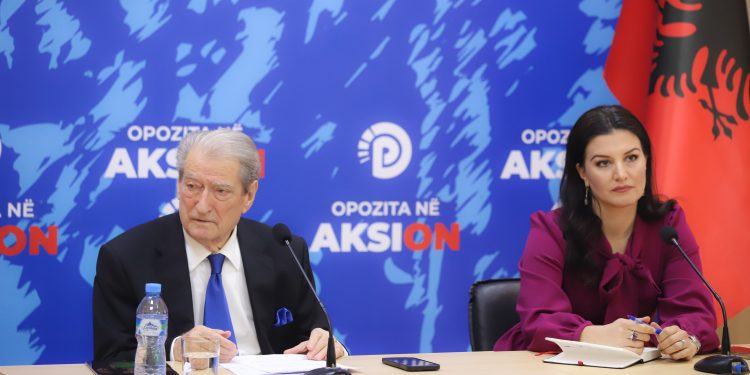 Kërcënimi ndaj Metës në burg/ Berisha: Akt banditesk dhe hakmarrës i Edi Ramës