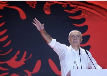 Meta thirrje nga burgu: Sonte dilni në shesh kundër Ramës