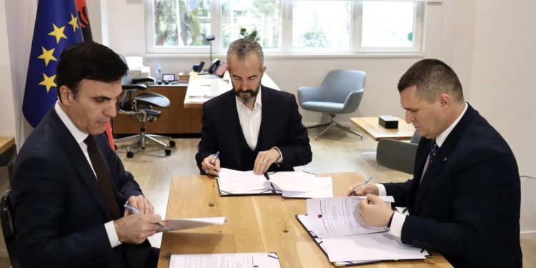 Firmos Dumani, dridhet krimi dhe administrata: Mos e prekni votën në 11 Maj