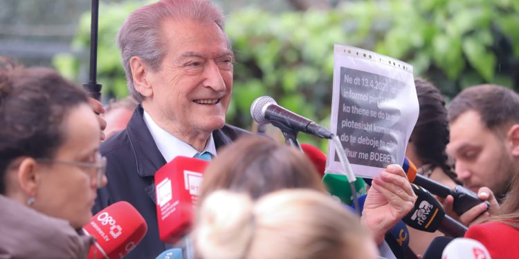 Berisha: Në SPAK janë 6 prokurorë që kanë ardhur nga bandat e Taulant Ballës