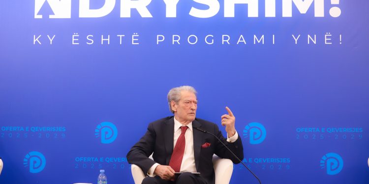 Programi për Bujqësinë/ Berisha: Toka u harrua, për këtë qeveri që nga viti 2015, prodhimi më i rëndësishëm ka qenë kanabisi