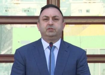 Zgjedhjet e 11 majit/ Zgjatet me VKM afati i pasaportave dhe kartave ID të skaduara