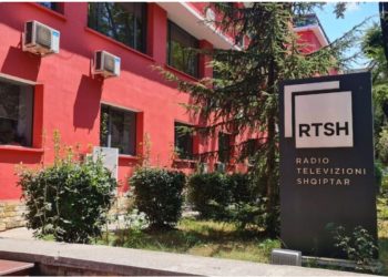 Skandali me procesin e zgjedhjes së Drejtorit të RTSH, japin dorëheqjen 2 anëtarë të Këshillit Drejtues