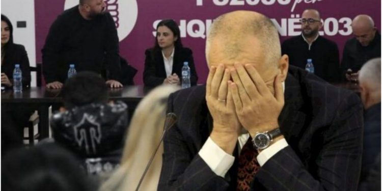 Revolta/ PS e Durrësit përplaset me Ramën: Njerëzit po na përzënë…