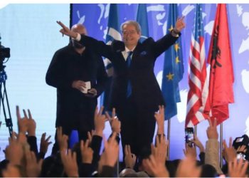 Protesta/ Berisha shpalos programin: Pas 11 majit, çdo pensionist do marrë të paktën 200 euro. Rroga mesatare do jetë 1200 euro