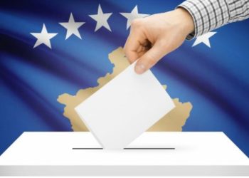 Zgjedhjet në Kosovë/ Pak minuta deri në mbylljen e qendrave të votimit, pritet raportimi nga KQZ në orën 19:30