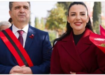 Si po blihen votat nga Balluku dhe Subashi në Fier