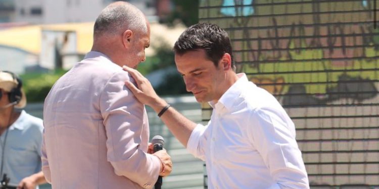 Veliaj vihet në pranga, Rama anulon takimet e planifikuara për sot në Shkodër