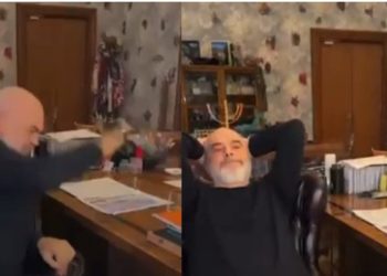 VIDEO/ Rama i gjuan tavolinës dhe “shpërthen” në Instagram: Fuck you