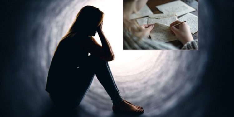 “Shokët tallen me mua! Nuk më vjen turp për veshjen time, kaq mundësi kanë prindërit” / Publikohet letra e 17-vjeçares që u vet*vra në Gjirokastër