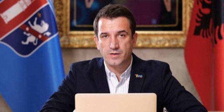 Pas vendimit të GJKKO, Veliaj dërgohet në paraburgim në Durrës