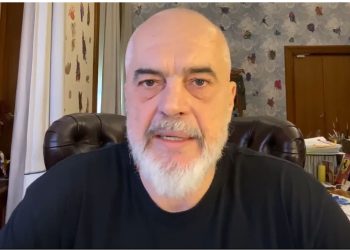 LIVE- Rama pas arrestimit të Veliajt: Çfarë janë të zgjedhurit nga populli mish për top?