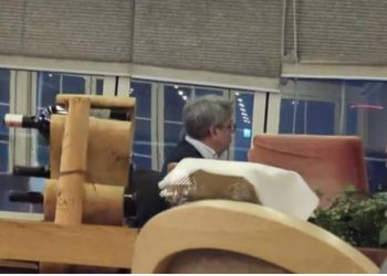 Nën hetim nga SPAK/ Benet Beci fotografohet në një restorant me Arben Krajën, çfarë e lidh kryebashkiakun e Shkodrës me prokurorin?