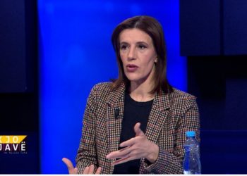 Si e mori vesh Veliaj ekzistencën e urdhërarrestit? Klodiana Lala: “Mjellma e zezë” ishte mesazh! Në orën e para në qeli…