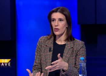 “Beqaj, Çyrbja, Bllako, Veliaj, në të njëjtin sektor, i ndan vetëm një mur”/ Gazetarja jep detaje: Ja pse kryebashkiaku i Tiranës u dërgua në Durrës