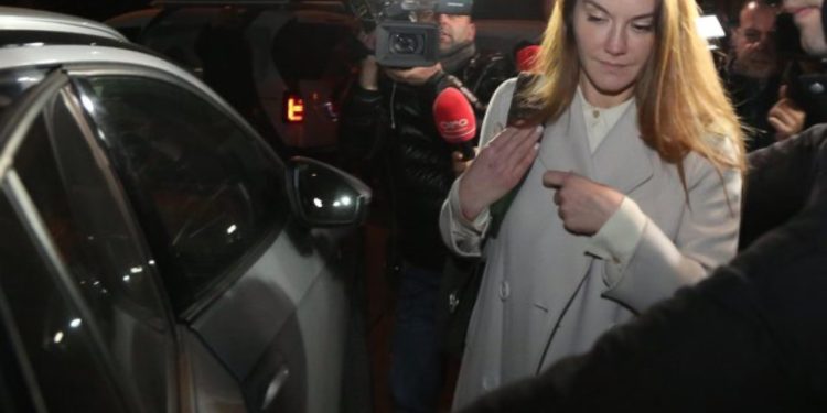 Faktet skandaloze për SPAK, Mercedesin E Class Ajola Xoxës ia dha Blendi Gonxhe