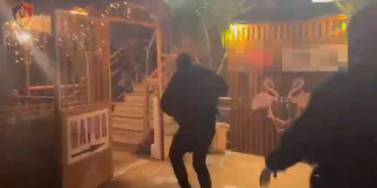 EMRAT/ Operacioni i trafikut të drogës, arrestohen tre shqiptarë