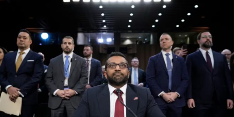 Kash Patel miratohet në krye të FBI, pritet të nisin hetime të forta ndaj korrupsionit