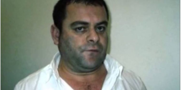 Akuzohet se kërcënoi me jetë gjyqtarin, gjykata urdhëron kontrollin e banesave të “Ben Qimes”