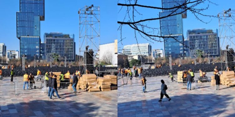 Nisin përgatitjet për takimin e Ramës me punonjësit e administratës së Bashkisë, dalin PAMJET nga “Sheshi Skënderbej”