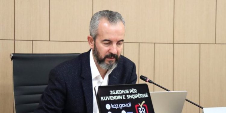 Zgjedhjet e 11 majit/ Kreu i KQZ: Mbi 160 mijë zgjedhës janë regjistruar në platformën PER, ata që janë refuzuar mund të riaplikojnë pa kufizim deri në 4 mars